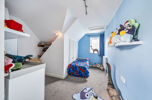 Photo 7- click for photo gallery